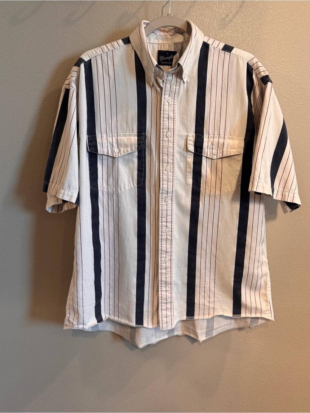 VINTAGE Wrangler Short Sleeve Button-Down Shirt in White with Navy & Red Stripes